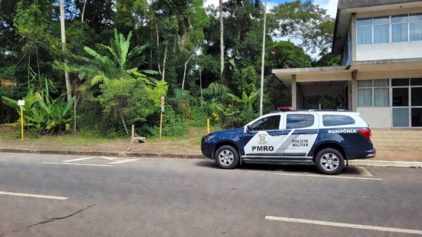 Viatura da Polícia Militar em Porto Velho, Rondônia, simbolizando redução da criminalidade