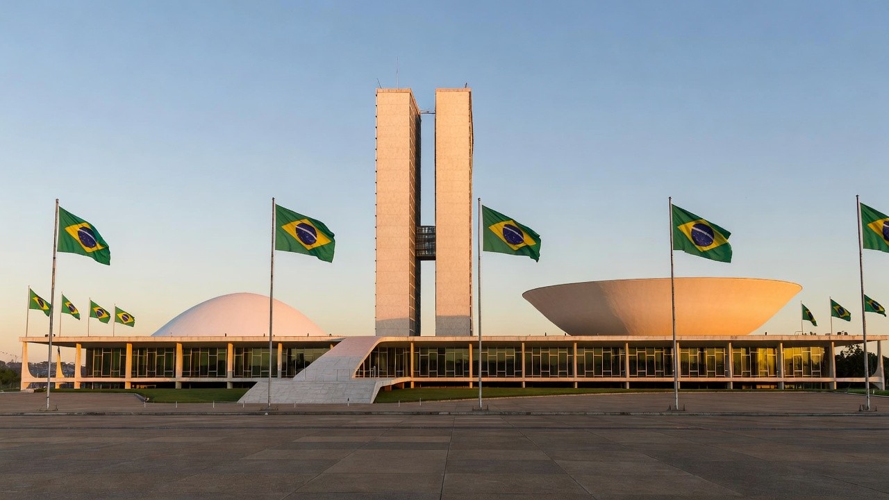 Luís Fernando em visita ao Extra de Rondônia em Vilhena / Foto: Divulgação