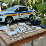 Os envolvidos e os materiais recolhidos foram apresentados na UNISP para a tomada das medidas cabíveis pela Polícia Civil
