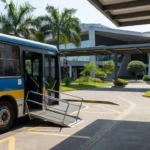 Ônibus com rampa de acessibilidade no transporte público brasileiro