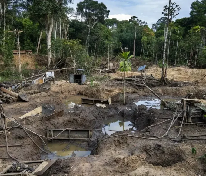 Garimpo ilegal de diamantes em terras indígenas de Vilhena, Rondônia