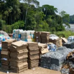 Materiais recicláveis em evento sobre reciclagem e inclusão em Porto Velho