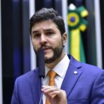 Motorista ligado a Maurício Carvalho é flagrado com R$ 2 milhões em operação da Polícia Federal