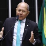 Deputado Coronel Chrisóstomo avança projeto que permite bloquear bens de golpistas online