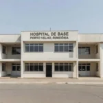 Fachada do Hospital de Base de Porto Velho sob luz natural do dia