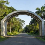 Portal da Amazônia em Vilhena com iluminação LED instalada pela Semes