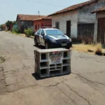 O equipamento de som foi recolhido e apreendido para ser apresentado às autoridades judiciais