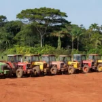 Tratores e veículos entregues em Vilhena e Cone Sul, Rondônia.