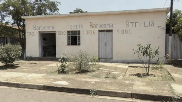 Barbearia no bairro São Cristóvão em Vilhena, local da tentativa de homicídio