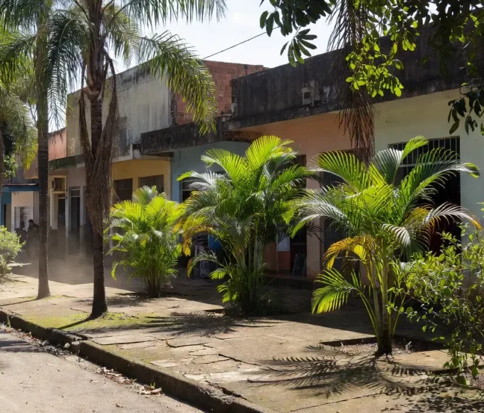 Fachada de mercado na Avenida Melvin Jones em Vilhena