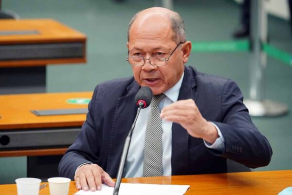 Coronel Chrisóstomo viabiliza R$ 14,5 milhões para esporte e inclusão social em Rondônia